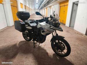BMW F700GS