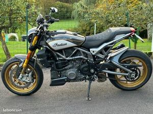 MOTO INDIAN 1200 FTR R CARBON