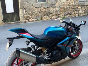 APRILIA RSV4 RSV 4 2025