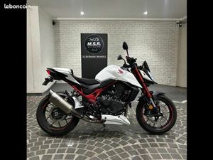 HONDA CB CB 750 HORNET