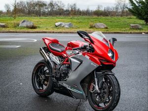 MV AGUSTA F3 800