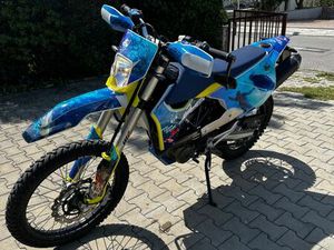 HUSQVARNA 701 ENDURO