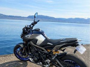 YAMAHA MT 09 SP