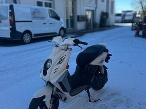 PEUGEOT BLASTER IL/70KM/H ROLLER/PREIS VB CANTON BERNE -