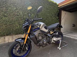 YAMAHA MT09-SP CANTON TESSIN -