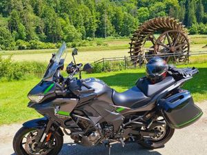 KAWASAKI VERSYS 1000+KOFFERSET+TOPCACE+STURZBÜGEL+H.SCHIL