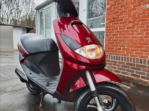 ② PEUGEOT VIVACITY CLASSE A