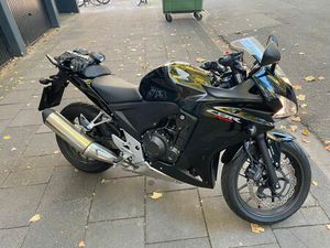HONDA CBR 500 RA UNFALLFREI / WENIG KM / INKL. ABS / A