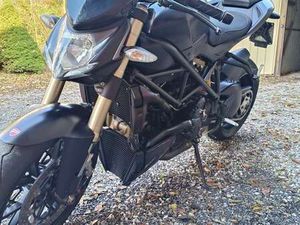 DUCATI STREETFIGHTER 848 NERO