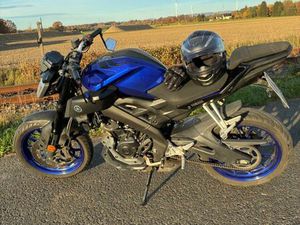 YAMAHA MT-125