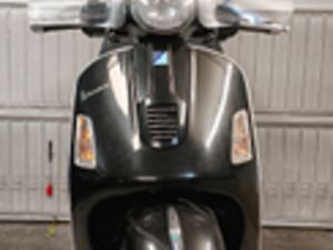 VESPA 300 GTS