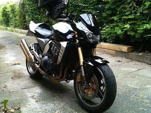 KAWASAKI ZR 1000
