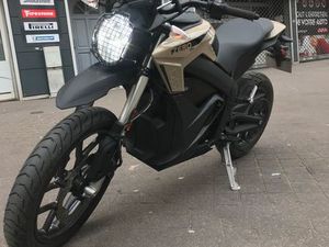 ZERO MOTORCYCLES DS ÉQUIVALENT 125