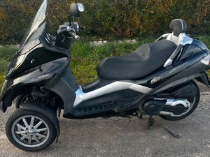 PIAGGIO MP3 400