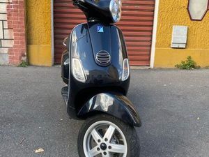 VESPA LX 50