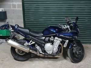 MOTO SUZUKI BANDIT 1250S