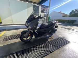 YAMAHA XMAX - 125 CC COSTA DA CAPARICA