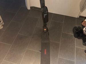 SEGWAY NINEBOT E45D, E-SCOOTER MIT ABE , KAUM GEFAHREN