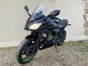 KAWASAKI NINJA 650 A2