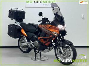 HONDA XL 1000 V | XL1000V VARADERO ABS | C-ABS | 3 KOFFERS | — MOTOREN | HONDA — MARKTPLAATS