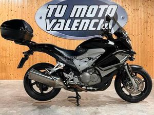 HONDA - CROSSRUNNER V4