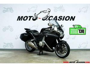 HONDA - VFR 1200 F