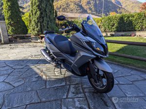 KYMCO DOWNTOWN 350