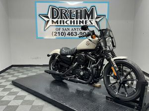 2022 IRON 883®