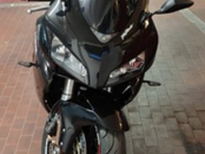 CBR 1000 RR