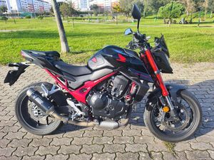 HONDA HORNET 750 12000KM MUITOS EXTRAS