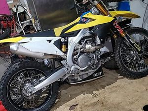 SUZUKI 450 RMZ 2024