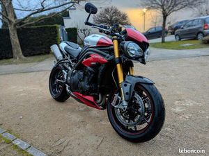TRIUMPH SPEED TRIPLE 1050 R ABS