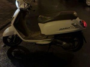 ② SYM FIDDLE 2 125 CC