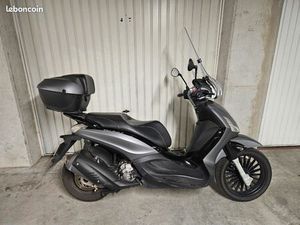 PIAGGIO BEVERLY 300