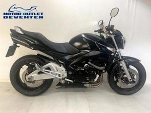 SUZUKI GSR 600 BLACK EDITION STRAKKE MACHINE 2008 — MOTOREN | SUZUKI — MARKTPLAATS