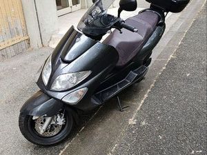 SCOOTER YAMAHA MAJESTY
