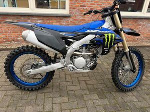 ② YAMAHA YZF 250 2025