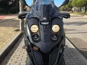 GILERA - FUOCO 500 3 RUEDAS