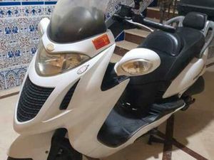 KYMCO - GRAND DINK