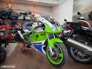 KAWASAKI ZXR 750 J
