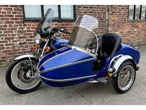 1977 HONDA GOLDWING GL1000 AND WATSONIAN SIDE CAR