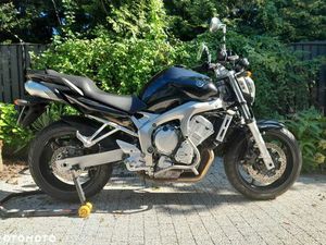 YAMAHA FZ6