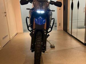 ② YAMAHA TÉNÉRÉ 700 EXTREME