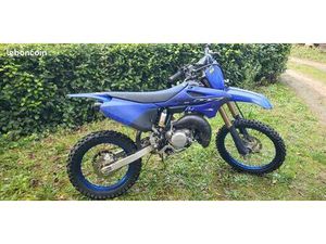 YAMAHA YZ 85