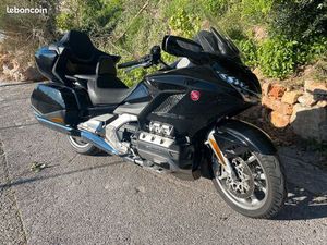 HONDA GL GOLDWING GL 1800 TOURING DCT