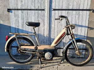 MOBYLETTE PEUGEOT 101 AVEC CARTE GRISE