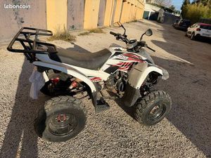 QUAD 50 ADLY HOMOLOGUÉS