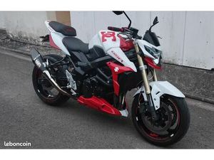 SUZUKI 750 GSR