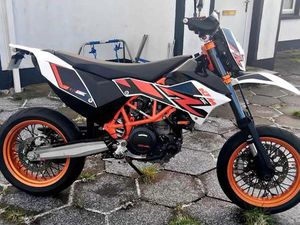 KTM 690 SMC R 690 CC