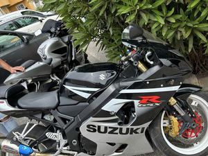 SUZUKI GSXR 600 K5 UNIÃO DE FREGUESIAS DA CIDADE DE SANTARÉM